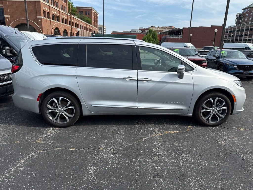 2024 Chrysler Pacifica Pinnacle