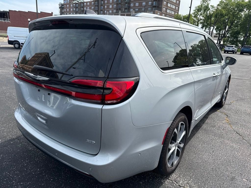 2024 Chrysler Pacifica Pinnacle