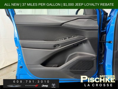 2026 Jeep Cherokee CHEROKEE LAREDO 4X4