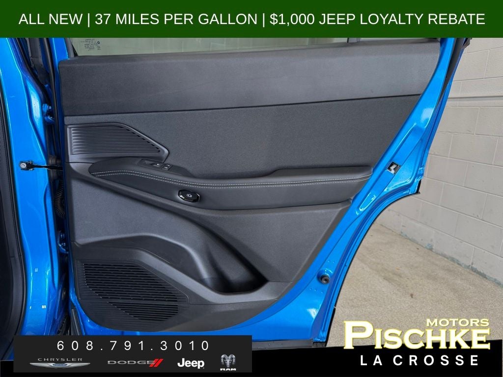 2026 Jeep Cherokee CHEROKEE LAREDO 4X4