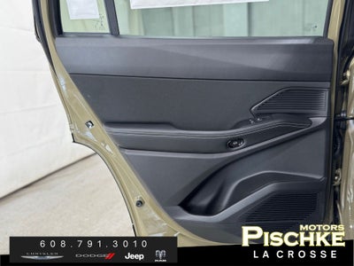 2026 Jeep Cherokee CHEROKEE LAREDO 4X4