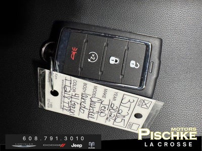 2026 Jeep Cherokee CHEROKEE LAREDO 4X4