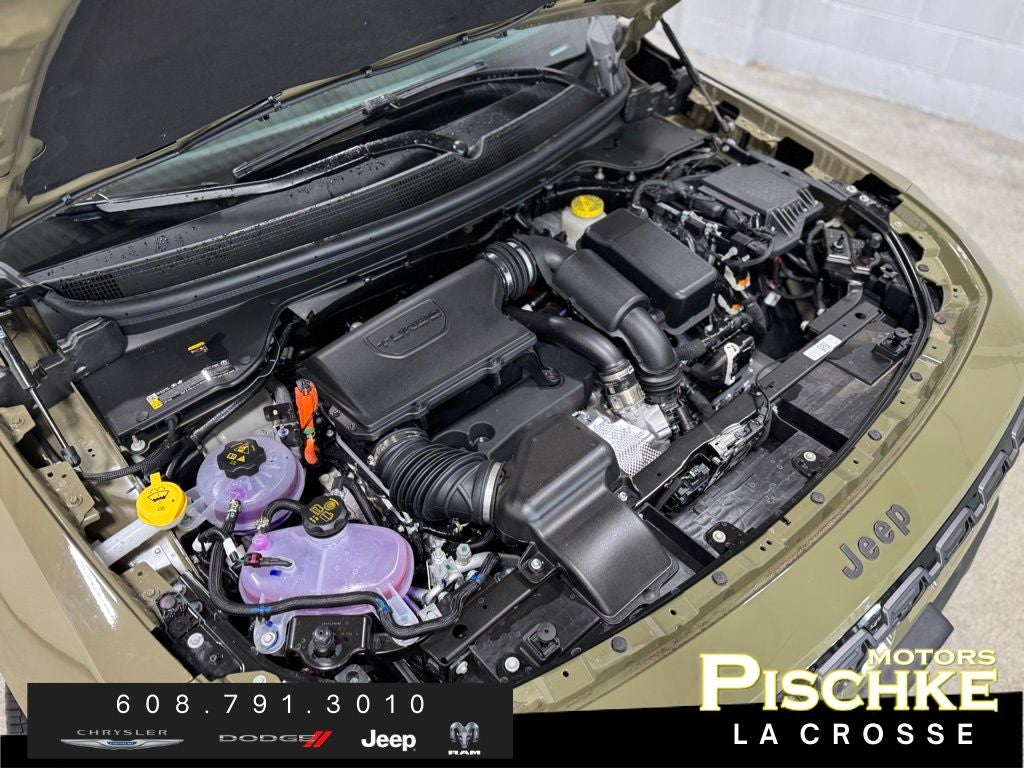 2026 Jeep Cherokee CHEROKEE LAREDO 4X4