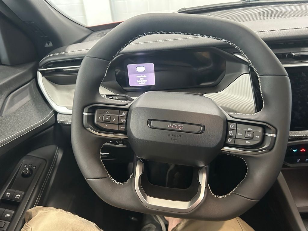 2026 Jeep Cherokee CHEROKEE LAREDO 4X4