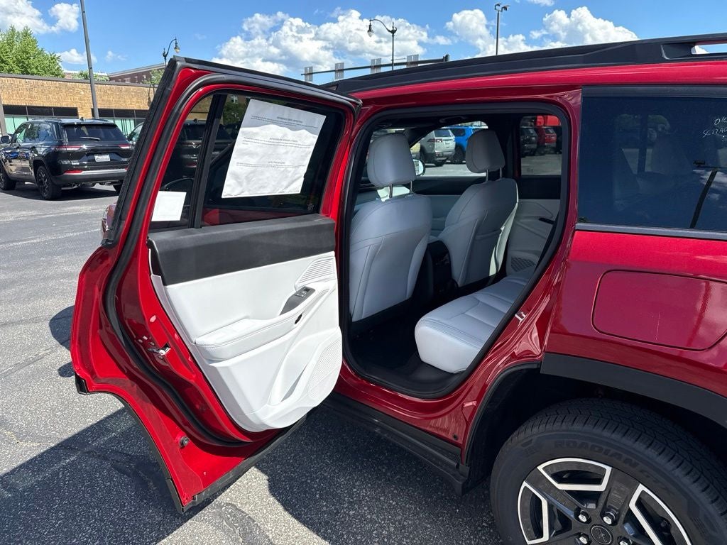 2026 Jeep Cherokee CHEROKEE LIMITED 4X4