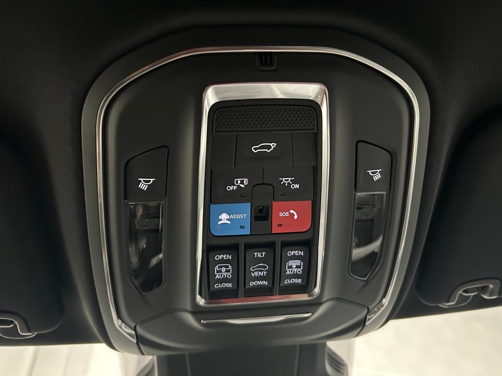 2026 Jeep Cherokee CHEROKEE OVERLAND 4X4