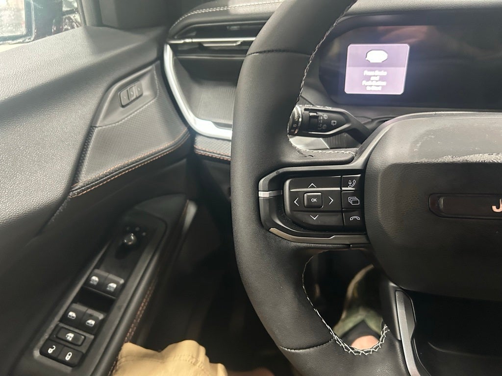 2026 Jeep Cherokee CHEROKEE OVERLAND 4X4