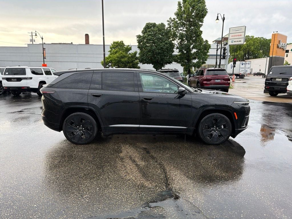 2024 Jeep Wagoneer S Launch Edition