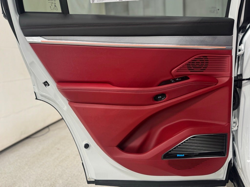 2024 Jeep Wagoneer S Launch Edition