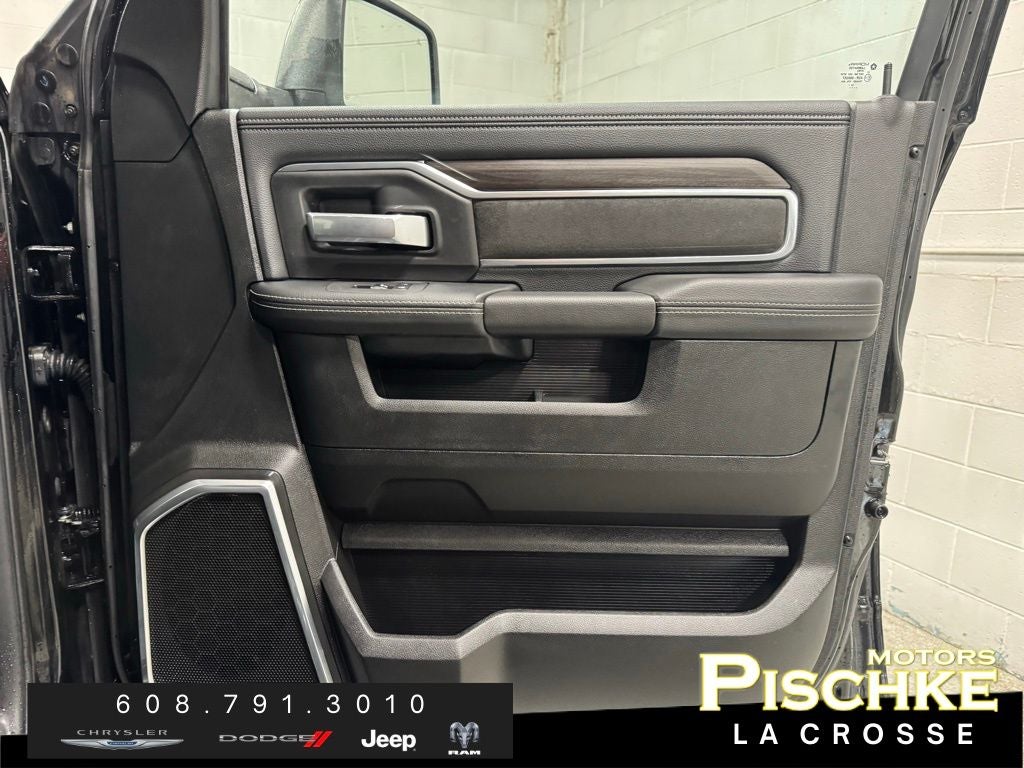 2025 RAM 2500 Laramie Crew Cab 4x4 6'4' Box