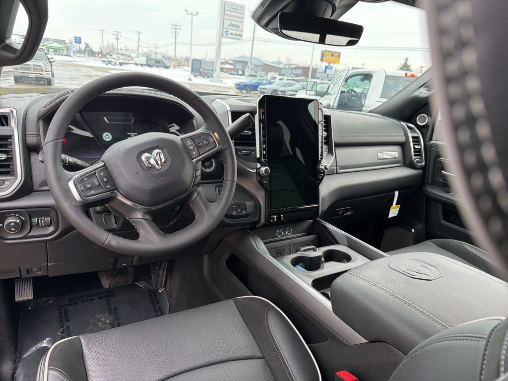 2025 RAM 2500 Laramie Crew Cab 4x4 6'4' Box