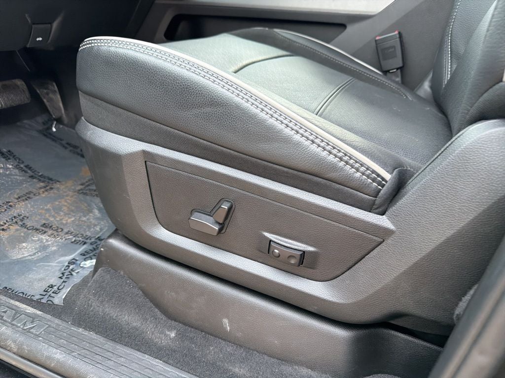 2025 RAM 2500 Laramie Crew Cab 4x4 6'4' Box