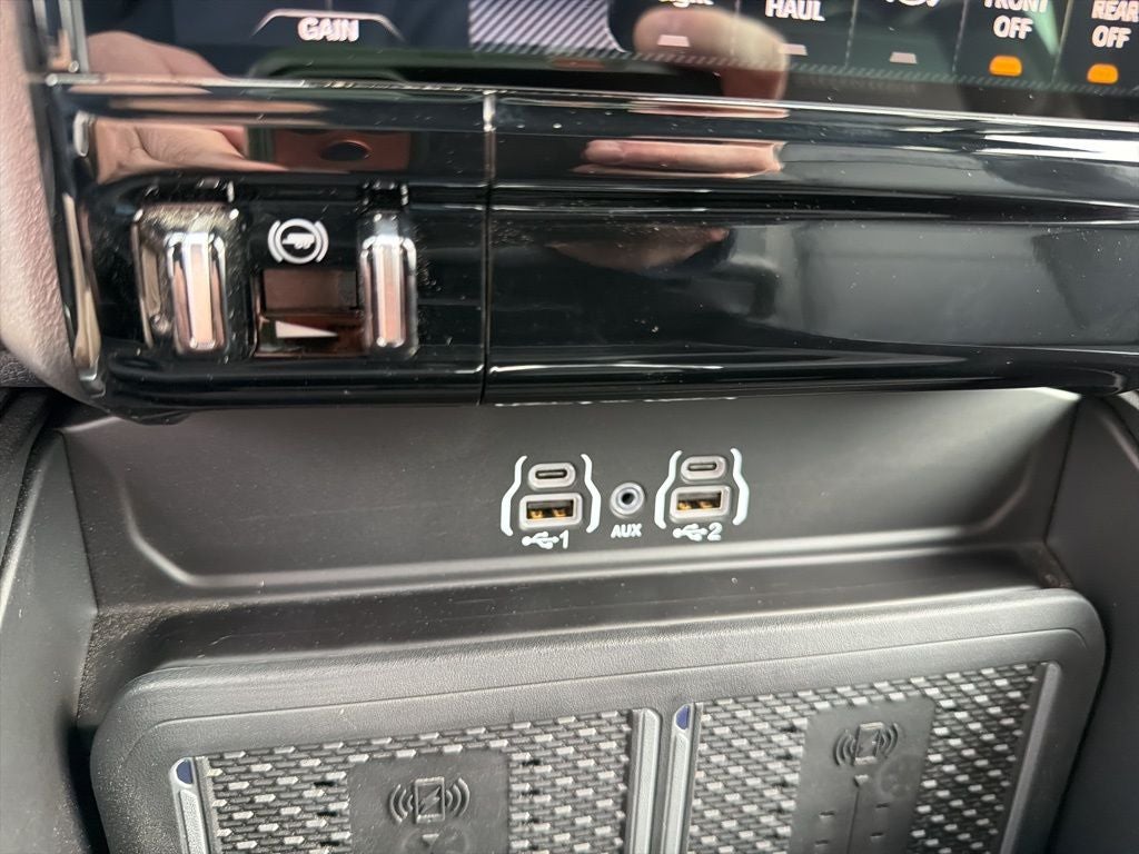 2025 RAM 2500 Laramie Crew Cab 4x4 6'4' Box