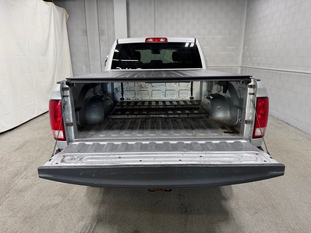 2017 RAM 2500 Tradesman Crew Cab 4x4 6'4' Box