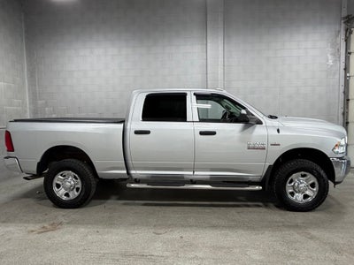 2017 RAM 2500 Tradesman Crew Cab 4x4 6'4' Box