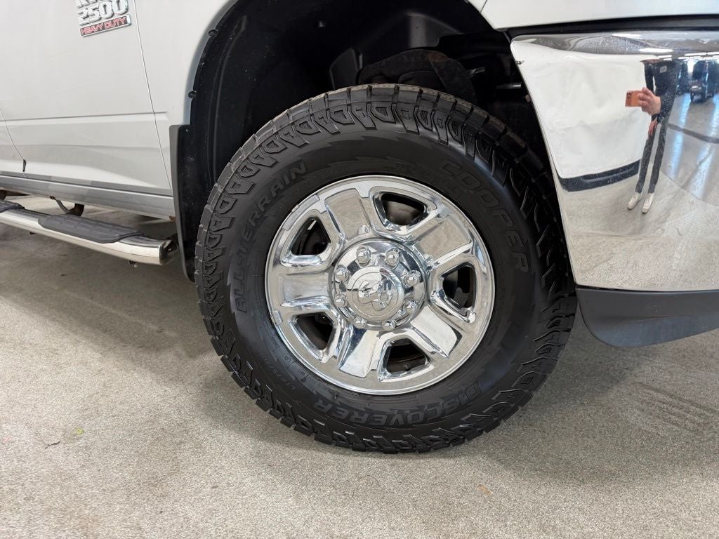 2017 RAM 2500 Tradesman Crew Cab 4x4 6'4' Box