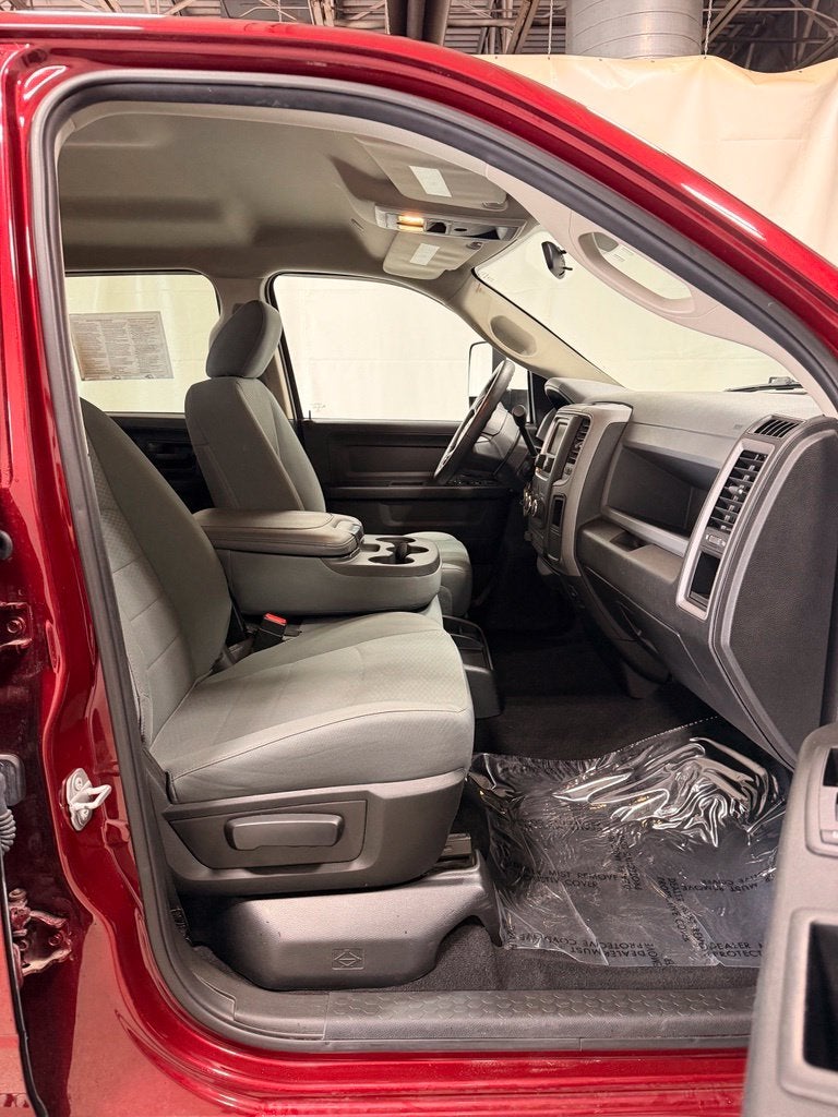 2018 RAM Ram 2500 Tradesman Crew Cab 4x4 6'4' Box