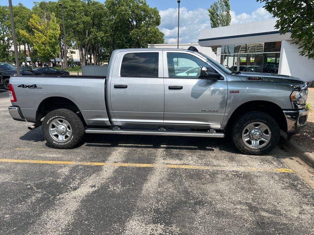 2020 RAM 2500 Tradesman Crew Cab 4x4 6'4' Box