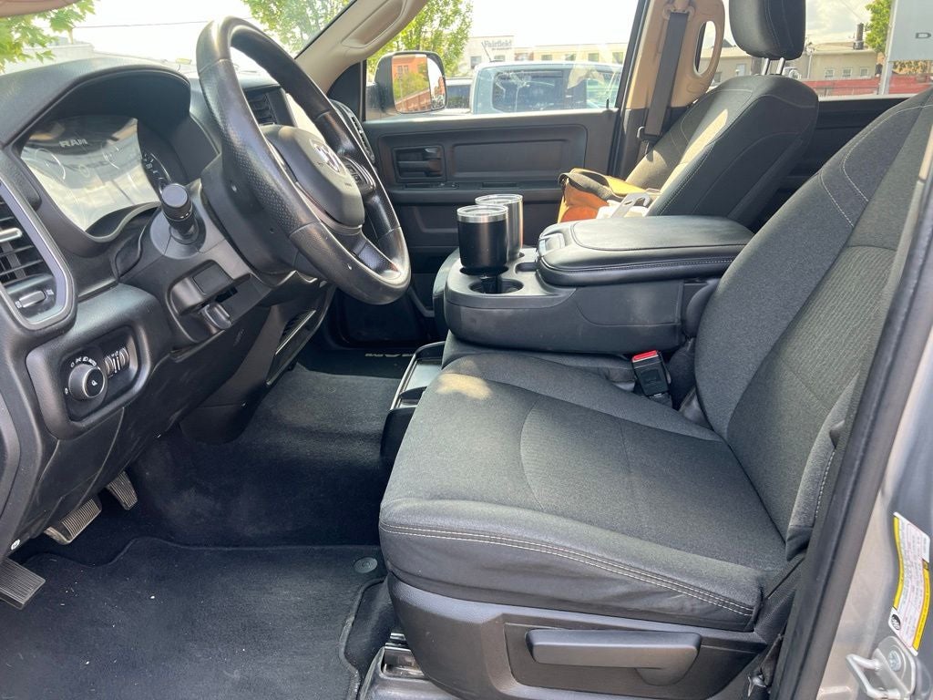 2020 RAM 2500 Tradesman Crew Cab 4x4 6'4' Box