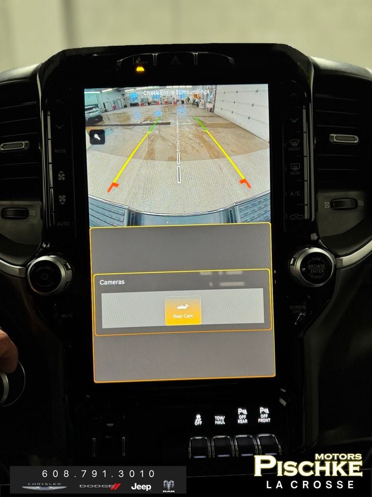 2024 RAM 2500 Big Horn Crew Cab 4x4 6'4' Box