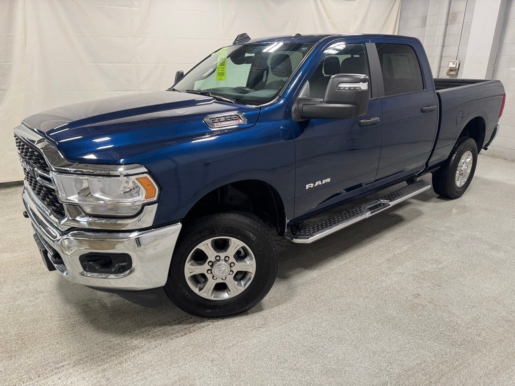 2024 RAM 2500 Big Horn Crew Cab 4x4 6'4' Box