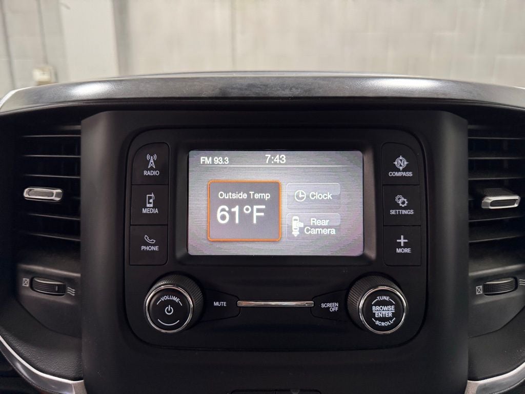 2021 RAM 2500 Big Horn Crew Cab 4x4 6'4' Box