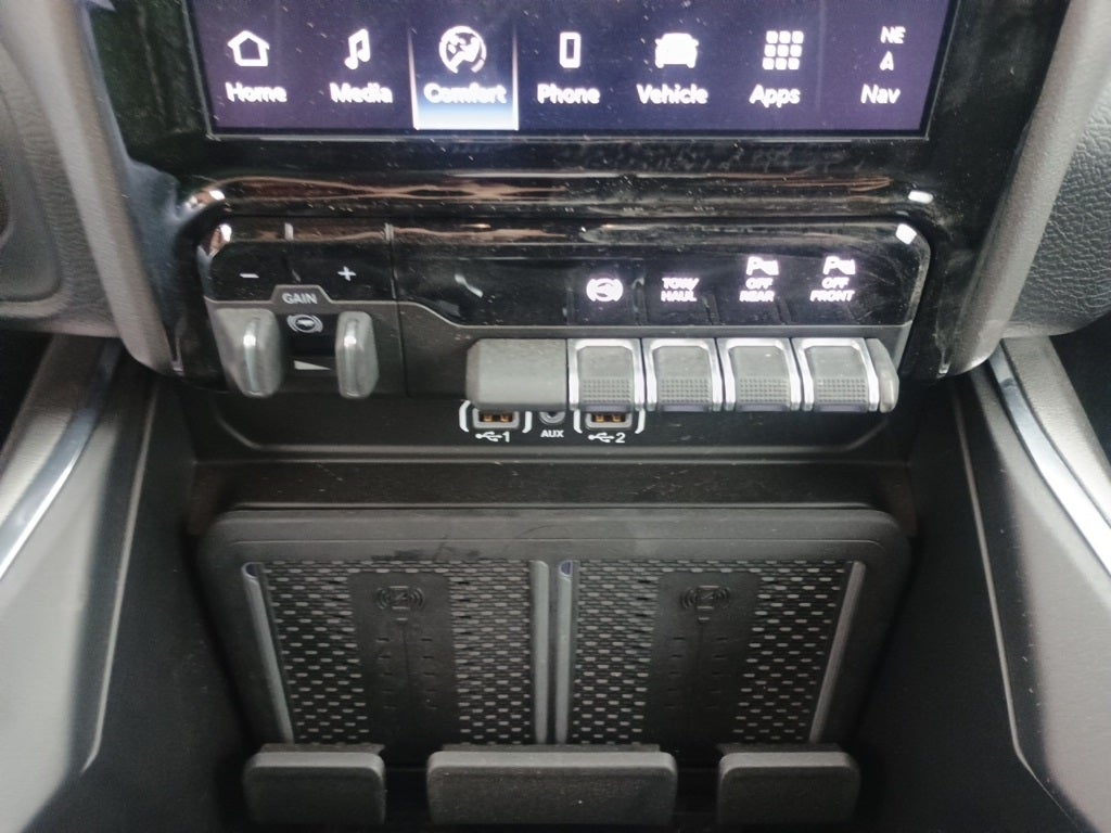 2025 RAM 2500 Laramie Crew Cab 4x4 6'4' Box