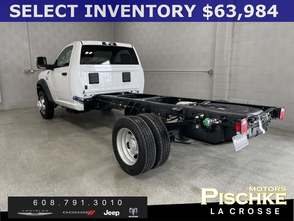 2026 RAM Ram 5500 Chassis Cab RAM 5500 TRADESMAN CHASSIS REGULAR CAB 4X4 84' CA