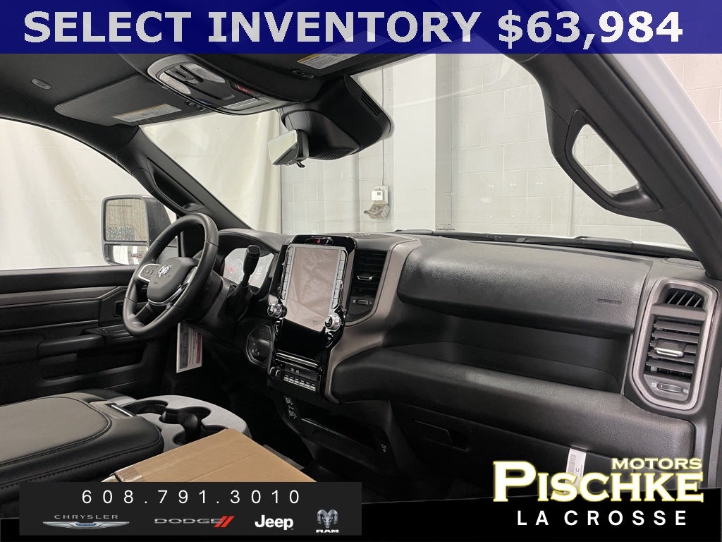 2026 RAM Ram 5500 Chassis Cab RAM 5500 TRADESMAN CHASSIS REGULAR CAB 4X4 84' CA