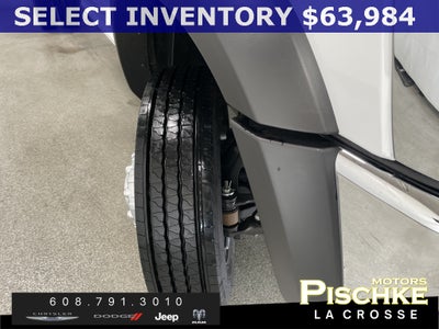 2026 RAM Ram 5500 Chassis Cab RAM 5500 TRADESMAN CHASSIS REGULAR CAB 4X4 84' CA