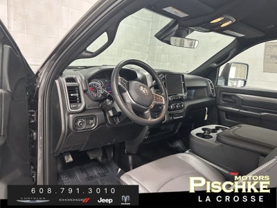 2026 RAM Ram 3500 Chassis Cab RAM 3500 TRADESMAN CHASSIS REGULAR CAB 4X4 84' CA