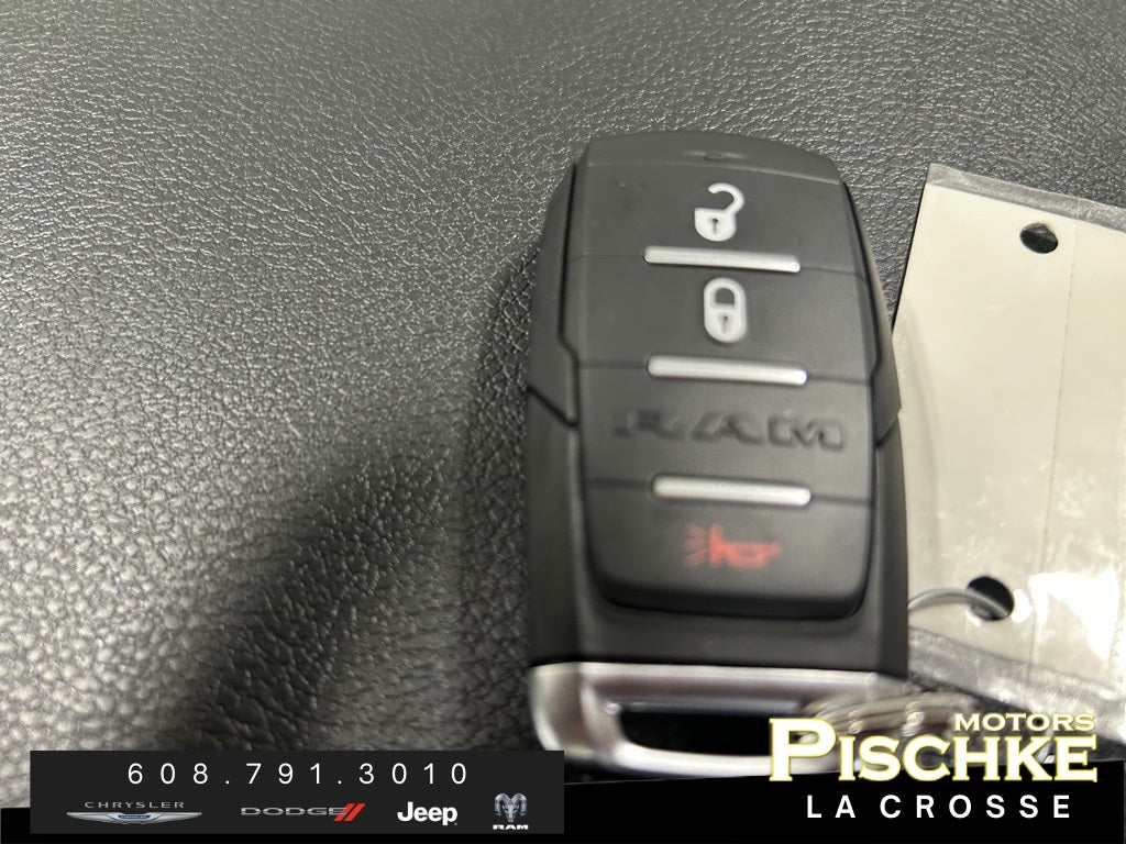 2026 RAM Ram 3500 Chassis Cab RAM 3500 TRADESMAN CHASSIS REGULAR CAB 4X4 84' CA