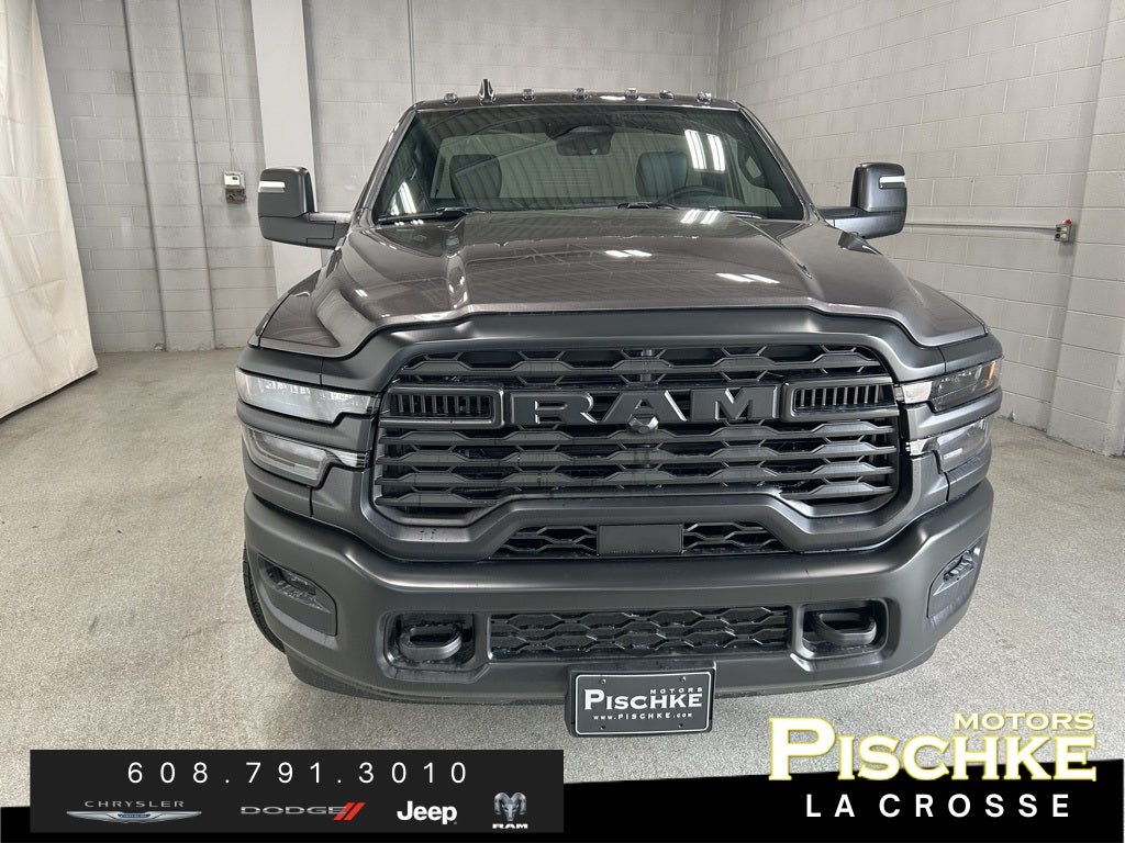 2026 RAM Ram 3500 Chassis Cab RAM 3500 TRADESMAN CHASSIS REGULAR CAB 4X4 84' CA