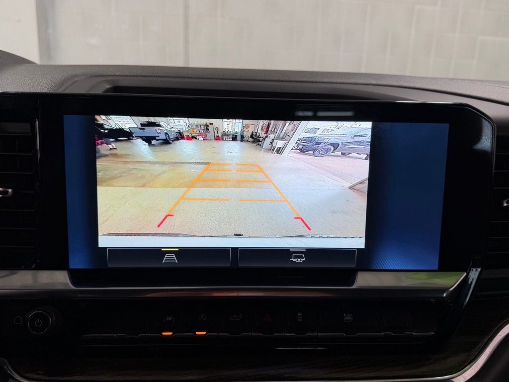 2024 Chevrolet Silverado 1500 4WD Crew Cab Short Bed LT with 2FL