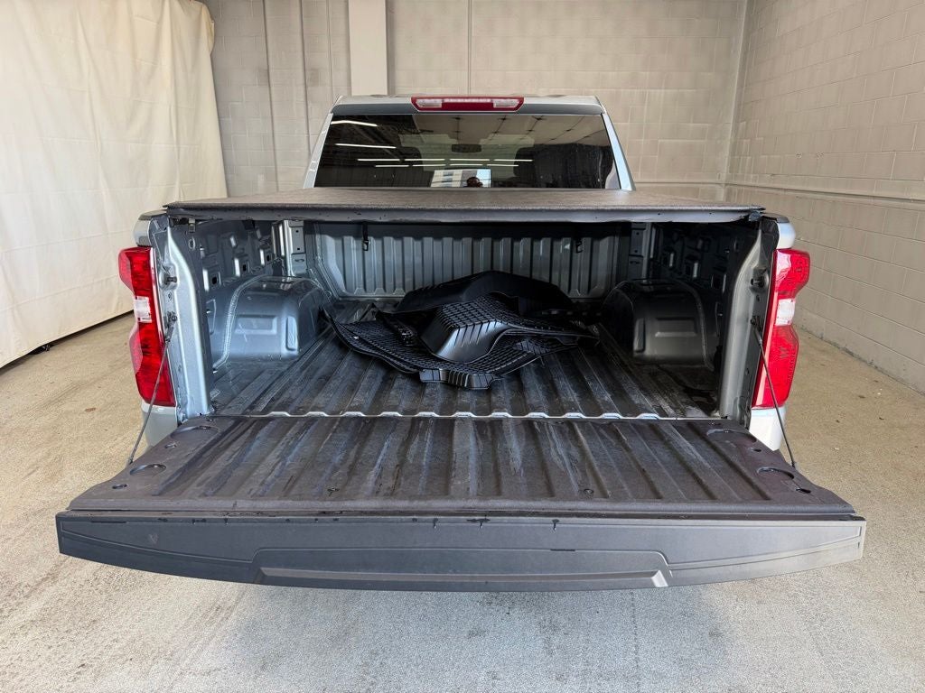2025 Chevrolet Silverado 1500 4WD Crew Cab Short Bed LT with 2FL
