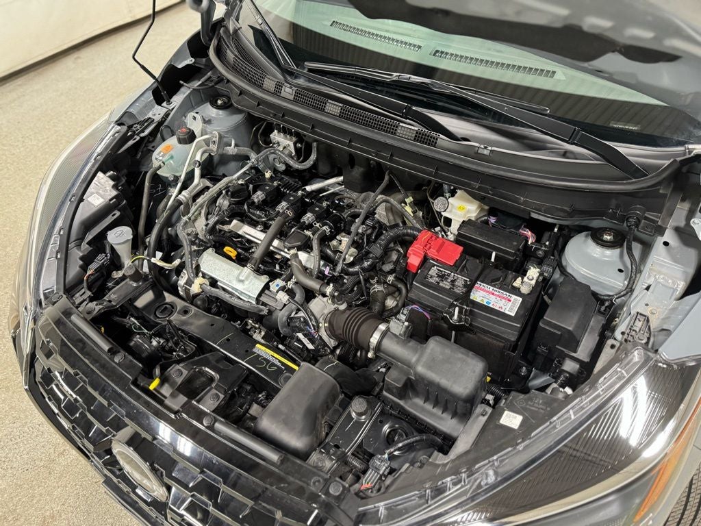 2024 Nissan Kicks SR Xtronic CVT