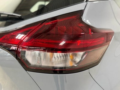 2024 Nissan Kicks SR Xtronic CVT