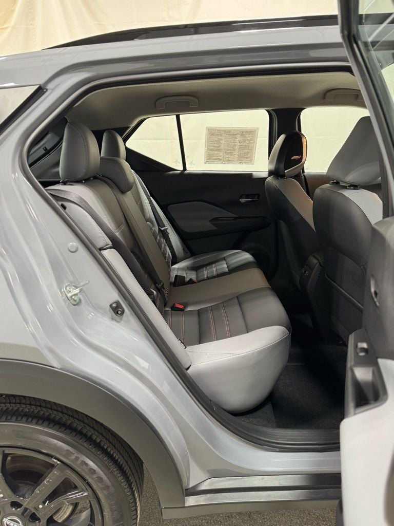 2024 Nissan Kicks SR Xtronic CVT