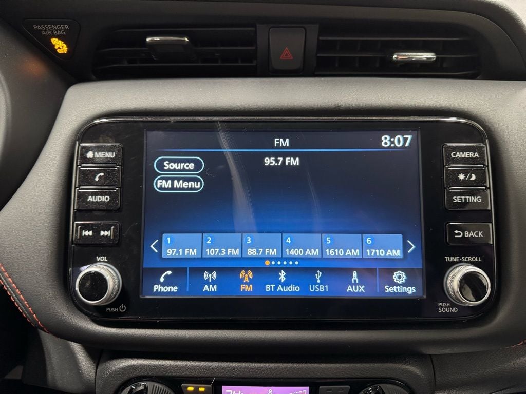 2024 Nissan Kicks SR Xtronic CVT