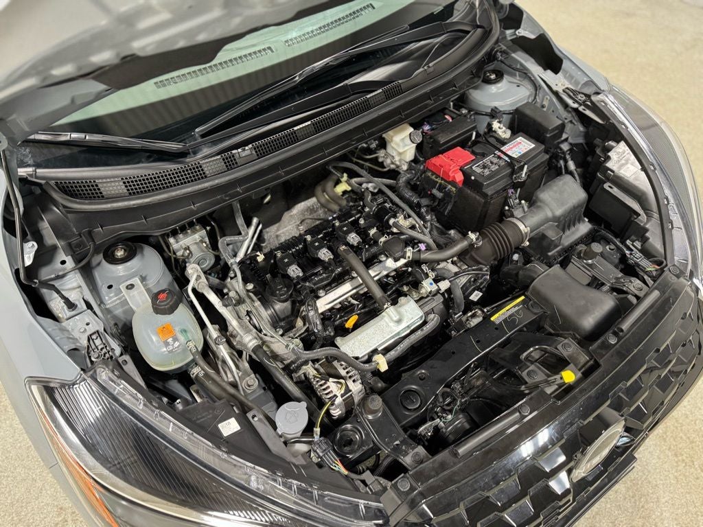 2024 Nissan Kicks SR Xtronic CVT