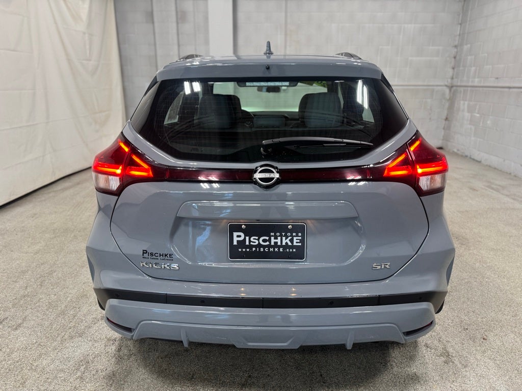 2023 Nissan Kicks SR Xtronic CVT
