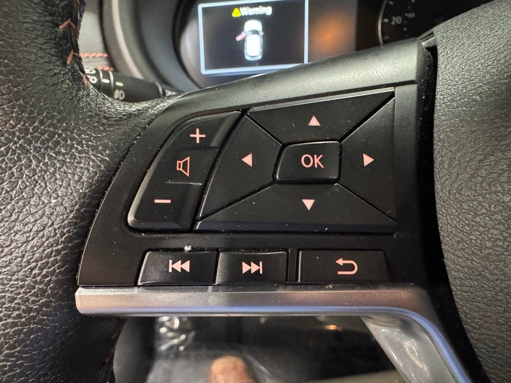 2023 Nissan Kicks SR Xtronic CVT