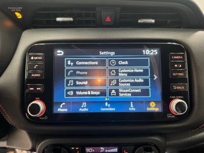 2023 Nissan Kicks SR Xtronic CVT