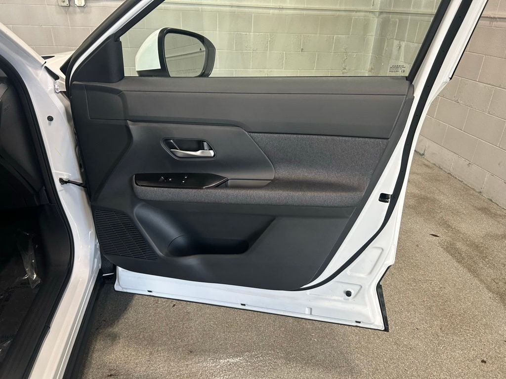 2025 Nissan Kicks SV Intelligent AWD