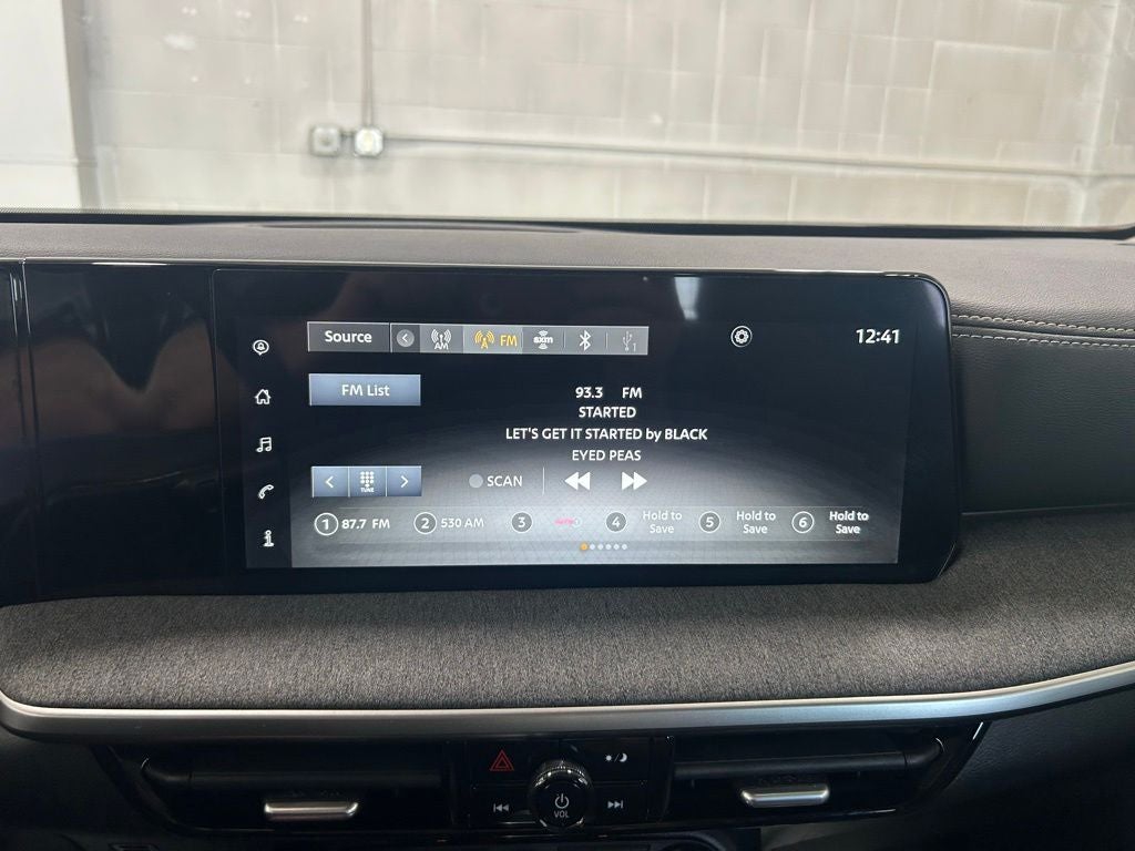 2025 Nissan Kicks SV Intelligent AWD