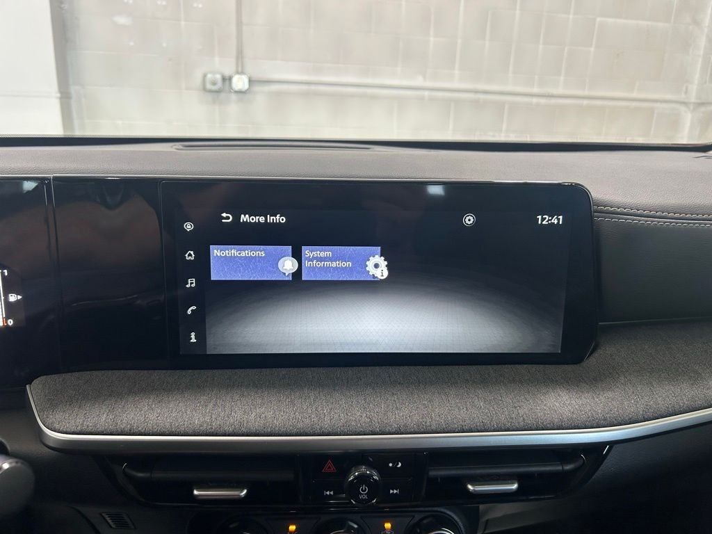 2025 Nissan Kicks SV Intelligent AWD