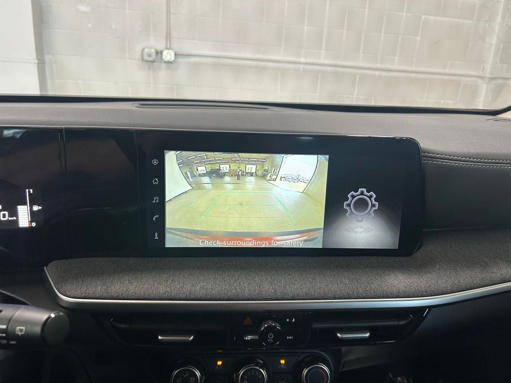 2025 Nissan Kicks SV Intelligent AWD