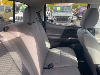 2022 Toyota Tacoma SR5 V6