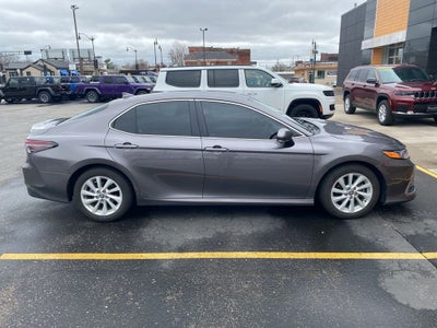 2022 Toyota Camry LE