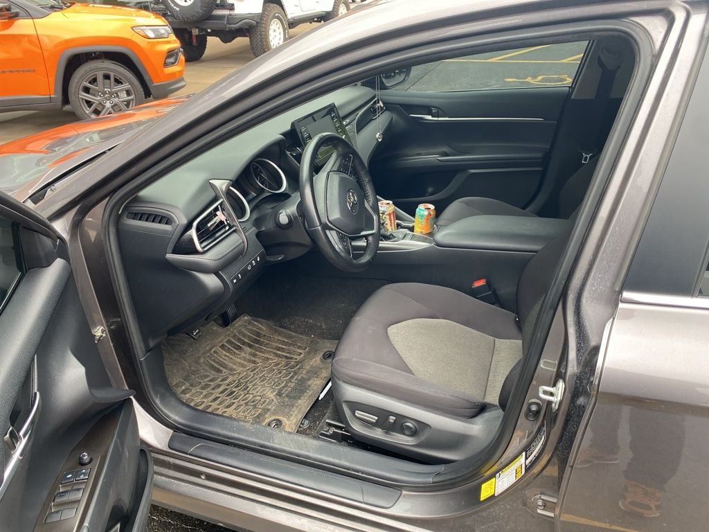 2022 Toyota Camry LE